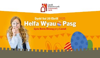 Helfa Wyau Pasg gyda chwningod y castell