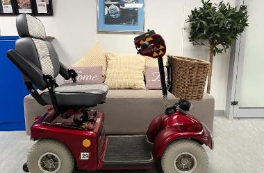 Large 4 wheel scooter up to 25 stone.