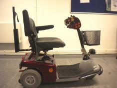 Small 3 wheel scooter up to 14 stone