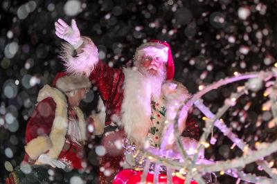 santa parade 2025