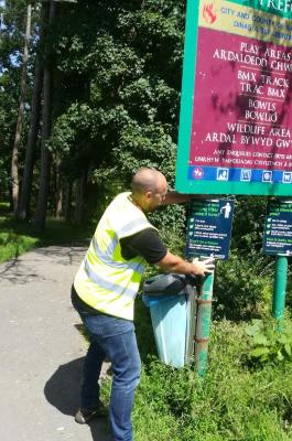 litter bin collection